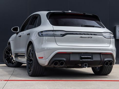 Certified 2024 Porsche Macan GTS AWD/4WD image 3