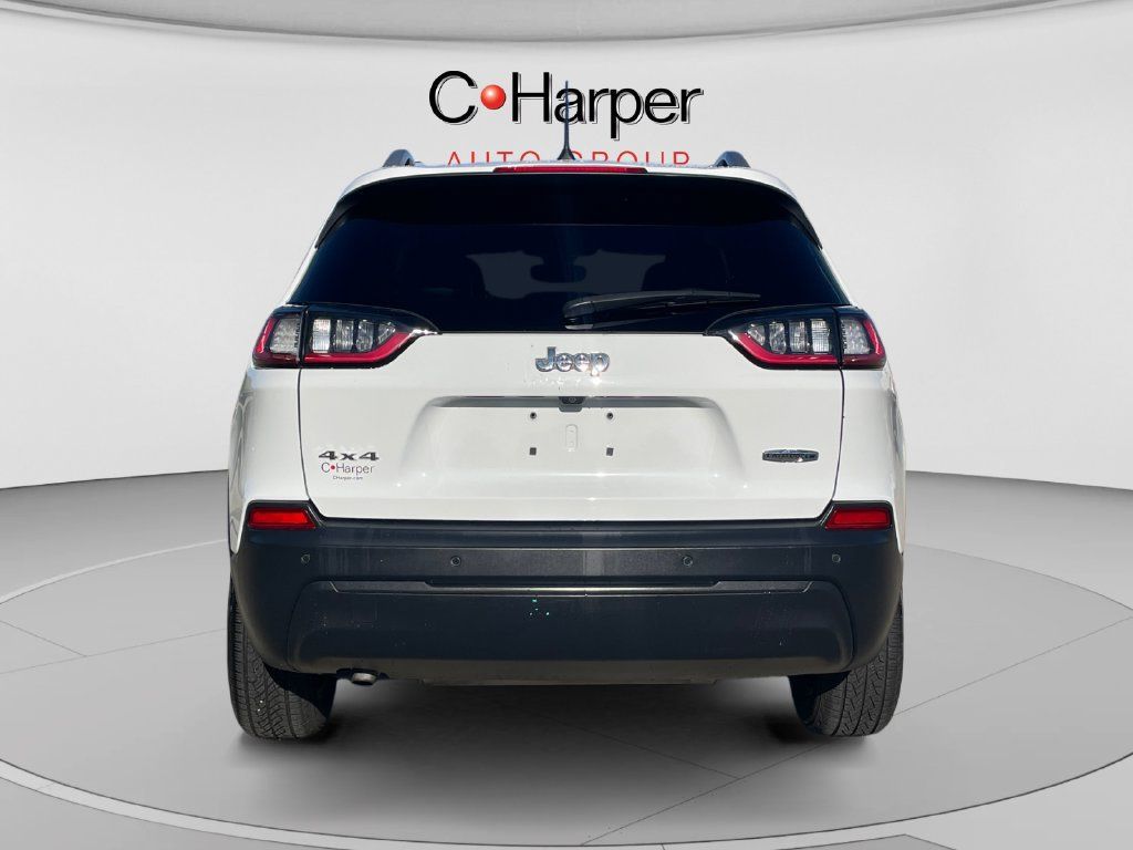 Certified 2020 Jeep Cherokee Latitude Plus w/ Comfort/Convenience Group AWD/4WD image 4