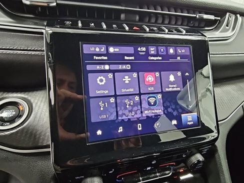 Used 2024 Jeep Grand Cherokee L Laredo image 22