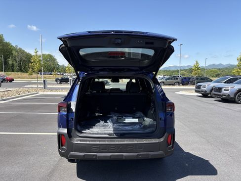 New 2026 Subaru Outback Premium AWD/4WD image 9
