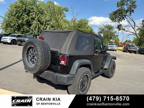 Used 2012 Jeep Wrangler Sport AWD/4WD image 4