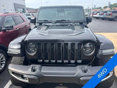 Used 2020 Jeep Gladiator Rubicon AWD/4WD image 2