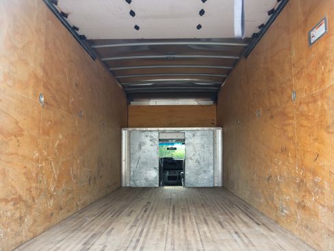 Used 2021 Ford E-450 and Econoline 450 Super Duty w/ Power Windows & Locks Group RWD image 10
