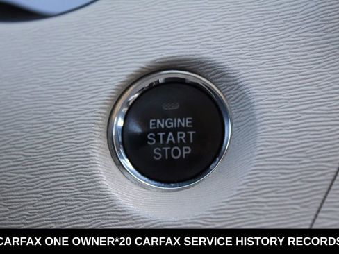 Used 2014 Toyota Sienna XLE w/ XLE Premium Package FWD image 39