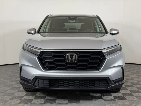 Used 2025 Honda CR-V LX image 6