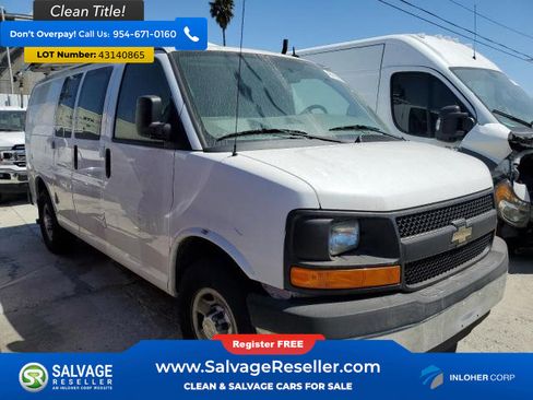 Used 2014 Chevrolet Express 2500 w/ Cold Climate Package image 5