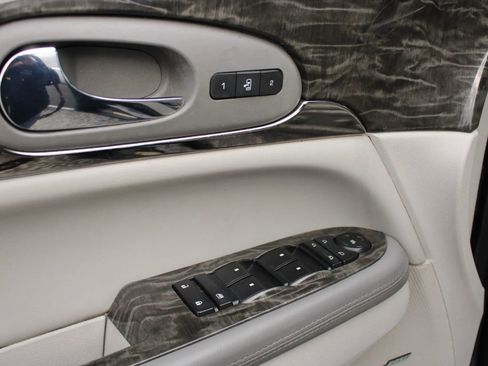 Used 2013 Buick Enclave Premium w/ Trailering Provision Package image 16