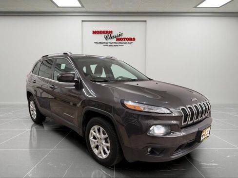 Used 2014 Jeep Cherokee Latitude w/ Comfort/Convenience Group AWD/4WD image 1