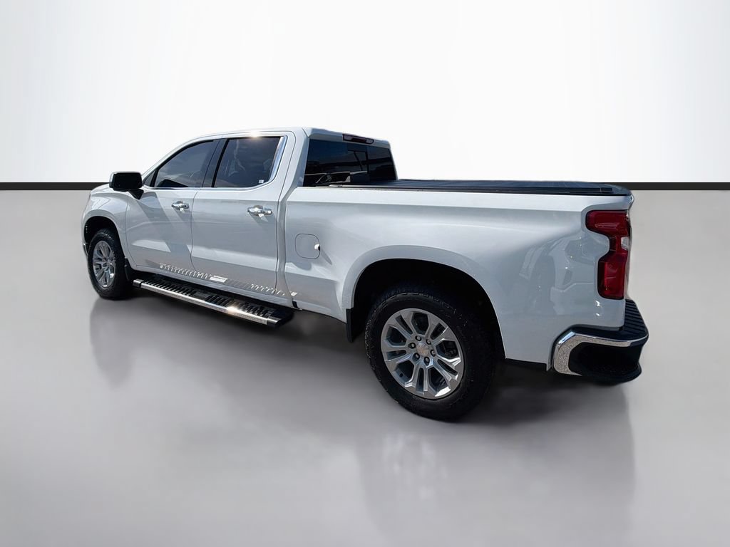 Used 2025 Chevrolet Silverado 1500 LTZ AWD/4WD image 7
