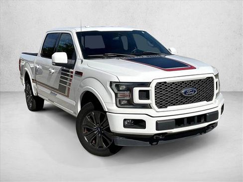 Used 2018 Ford F150 Lariat w/ Equipment Group 502A Luxury AWD/4WD image 11