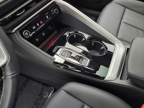 New 2026 Audi Q5 Premium Plus AWD/4WD image 9