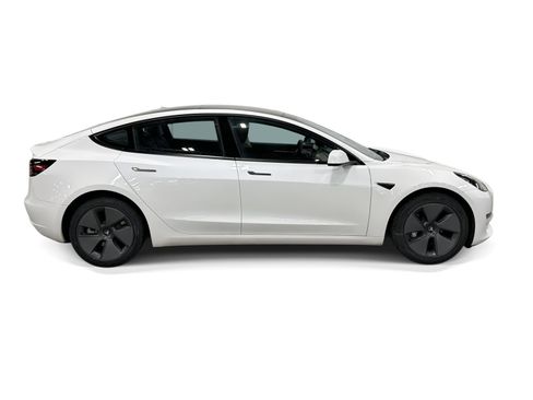 Certified 2023 Tesla Model 3 Standard Range RWD image 7