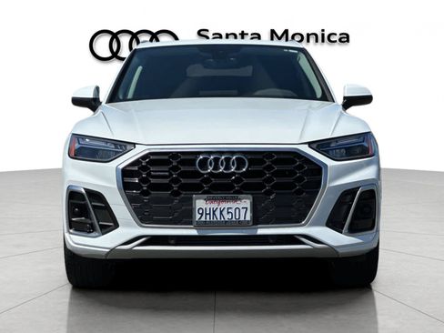Used 2023 Audi Q5 2.0T Premium w/ Convenience Package AWD/4WD image 10