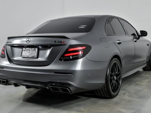 Used 2019 Mercedes-Benz E 63 AMG S image 12