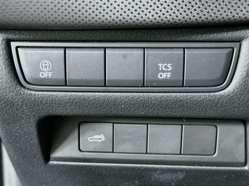 Used 2025 MAZDA CX-50 AWD 2.5 S w/ Premium Package image 17