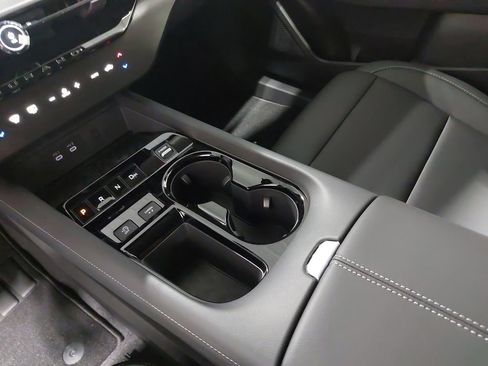 New 2025 Nissan Murano SV image 25