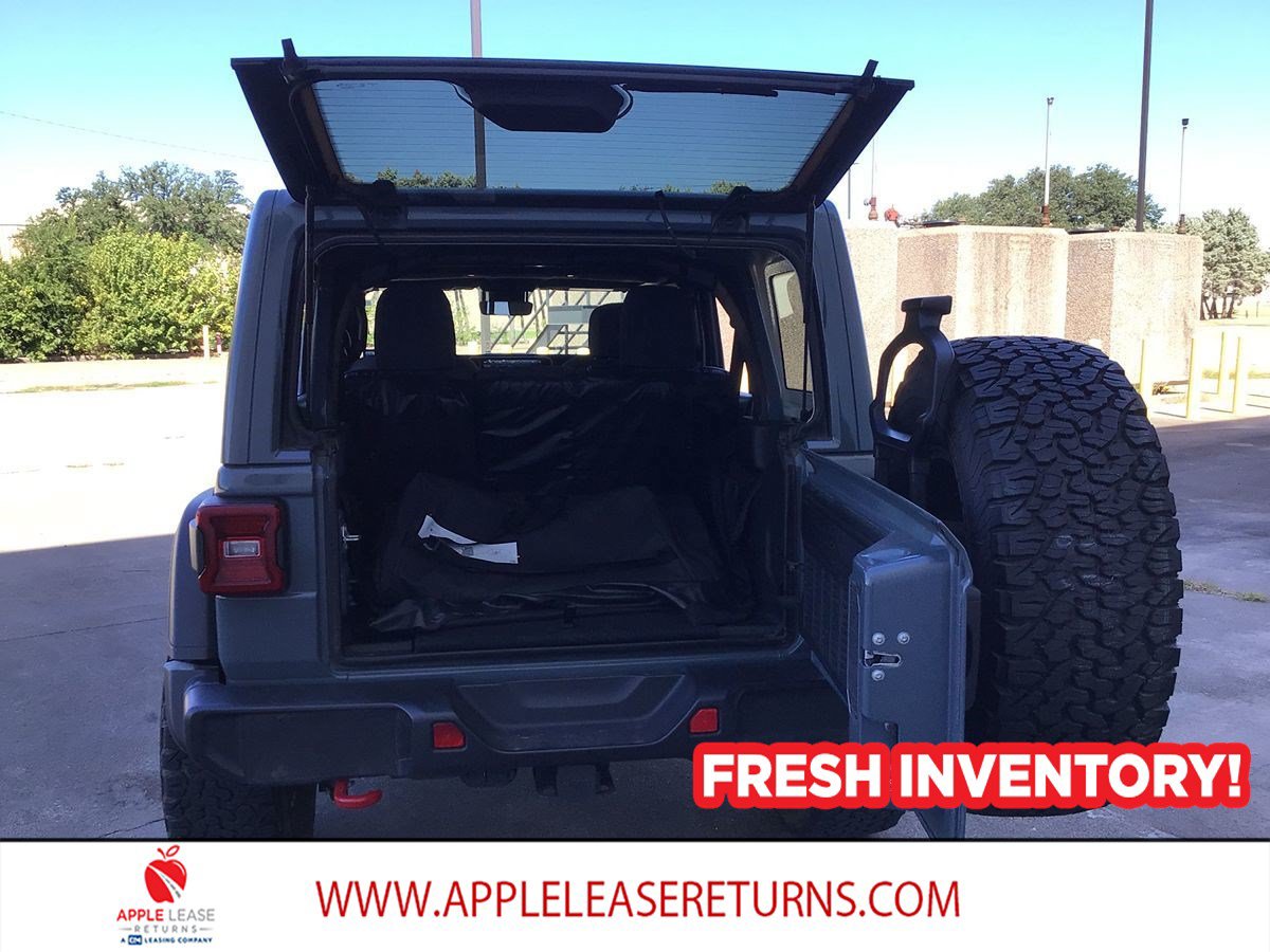 Used 2024 Jeep Wrangler Unlimited Rubicon w/ Technology Group AWD/4WD image 5