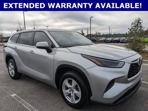 Used 2023 Toyota Highlander L image 8