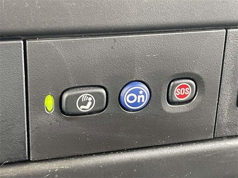 Used 2021 Chevrolet Express 2500 w/ Driver Convenience Package image 18