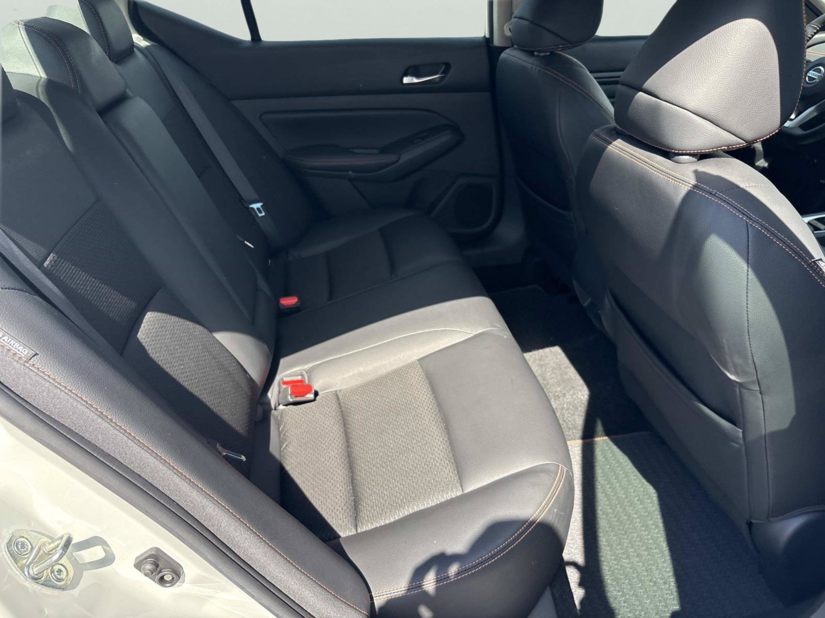 Used 2020 Nissan Altima 2.5 SR FWD image 19