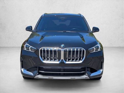 Used 2023 BMW X1 xDrive28i AWD/4WD image 2
