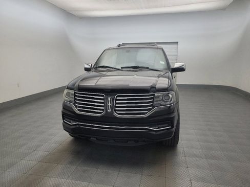 Used 2017 Lincoln Navigator Select RWD image 15