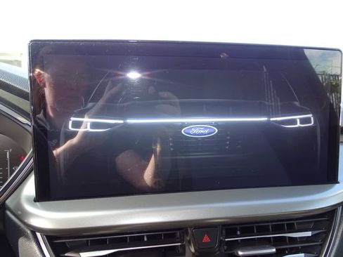 Used 2023 Ford Escape Active w/ Tech Pack #1 FWD image 11
