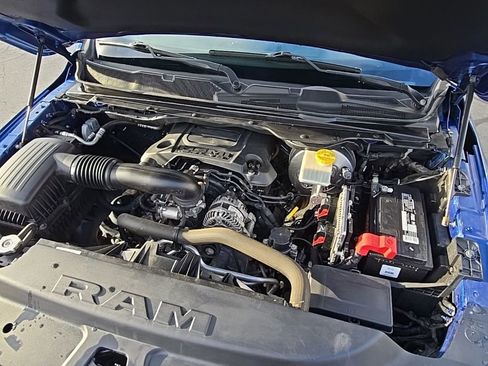 Used 2019 RAM 1500 Laramie image 48