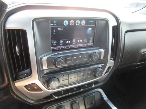 Used 2018 GMC Sierra 1500 SLE w/ Suspension Package, Off-Road AWD/4WD image 25