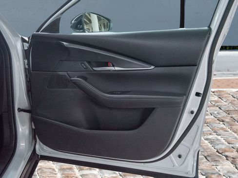 Used 2025 MAZDA CX-30 AWD 2.5 S w/ Select Sport Pkg image 17