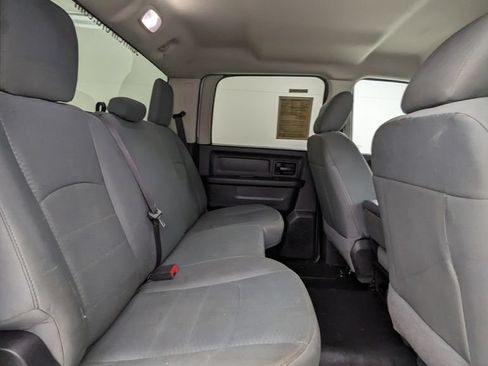 Used 2016 RAM 2500 Tradesman w/ Chrome Appearance Group AWD/4WD image 33