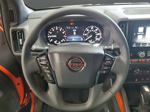 New 2025 Nissan Frontier PRO-4X image 15