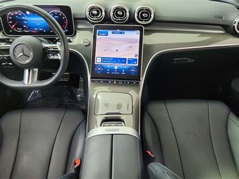 Used 2025 Mercedes-Benz CLE 300 4MATIC Cabriolet image 26