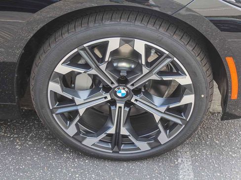 New 2026 BMW 330i Sedan w/ Convenience Package image 9