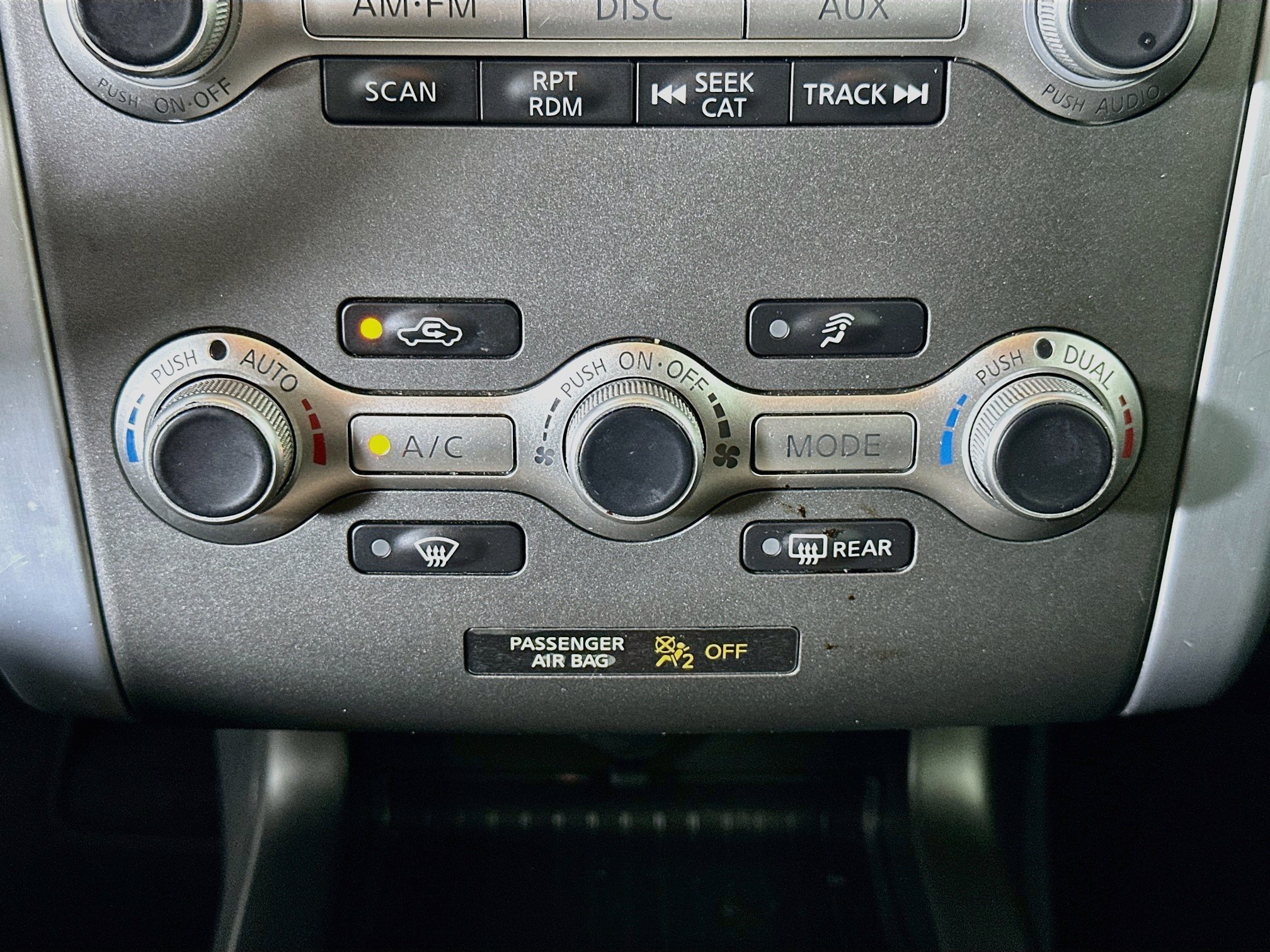Used 2014 Nissan Murano SL FWD image 23