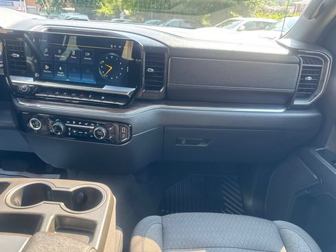 Used 2023 Chevrolet Silverado 1500 LT AWD/4WD image 24