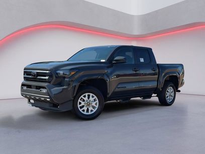 New 2025 Toyota Tacoma SR5