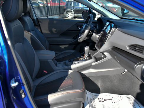 Used 2024 Subaru Crosstrek 2.5i Limited w/ Crosstrek Mirror Package AWD/4WD image 46