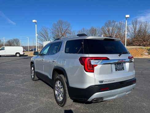 Used 2020 GMC Acadia SLT image 6