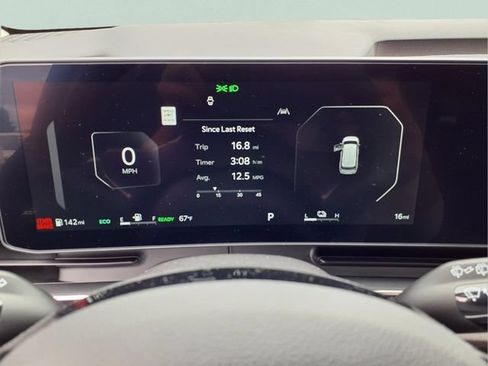 New 2026 Kia Carnival SX FWD image 11