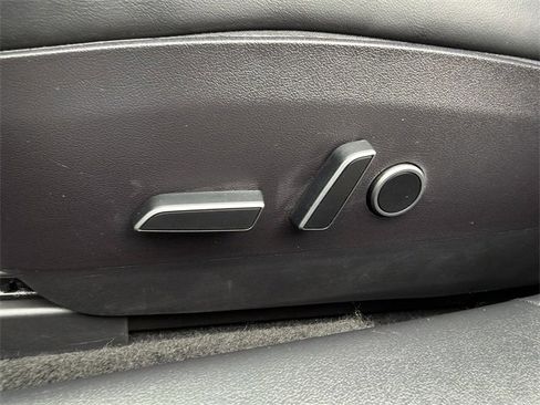 Used 2022 Tesla Model 3 Long Range image 21