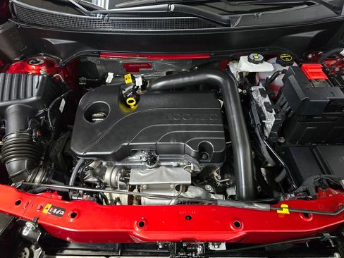 Used 2025 Chevrolet Equinox LT w/ Midnight Edition image 12