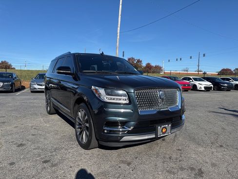Used 2021 Lincoln Navigator Reserve image 13