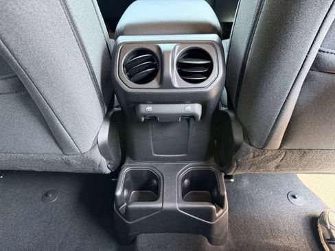 Used 2026 Jeep Wrangler Unlimited Sport AWD/4WD image 29