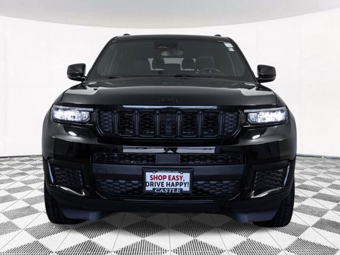 Used 2022 Jeep Grand Cherokee L Laredo AWD/4WD image 11