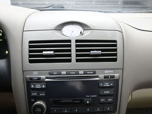 Used 2002 INFINITI I35 FWD image 11