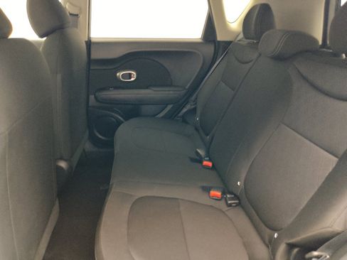 Used 2019 Kia Soul w/ Convenience Package FWD image 18