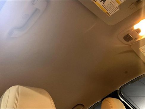 Used 2021 Buick Encore GX Select image 17