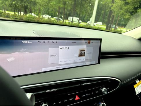 New 2026 Genesis GV70 2.5T AWD/4WD image 17