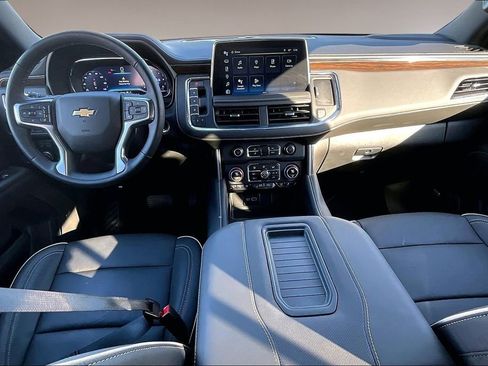 Certified 2024 Chevrolet Tahoe Premier AWD/4WD image 12